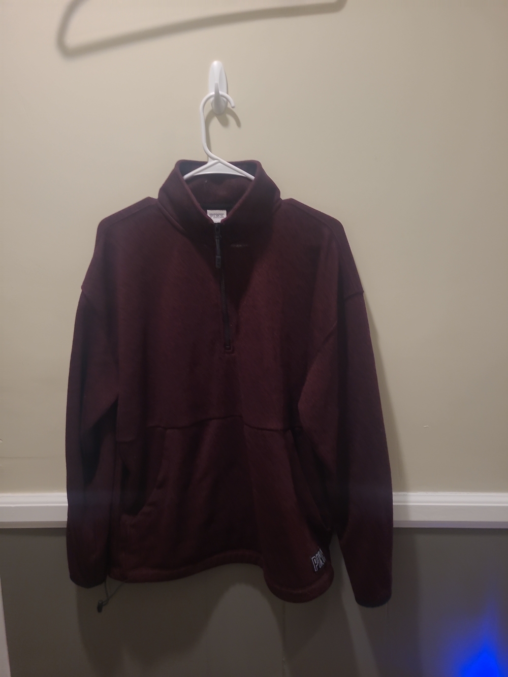 PINK Victoria's Secret Women Sweatshirt M Burgundy Fleece Logo Activewear